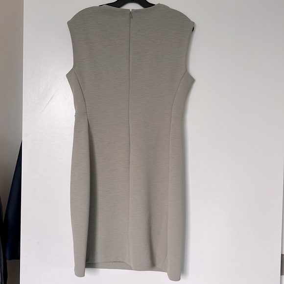 NWT Club Monaco Sculptural Dress Sage Green Gray Size 6 - Picture 6 of 6